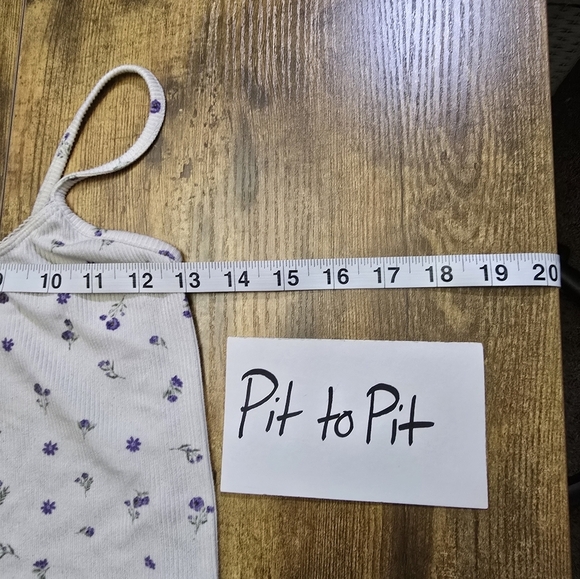 Weekend edition Floral Print Women's Crop Top - White purple size small - Picture 3 of 8